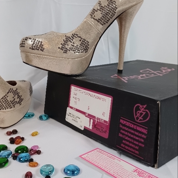 YRU Silver Sequin Women's Platform Heels - Picture 8 of 11